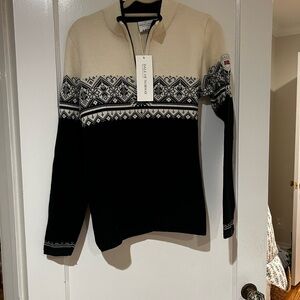 Dale of Norway Women's Cream and Black Zip-Up Sweater